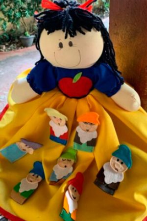 boneca-branca-de-neve.jpg